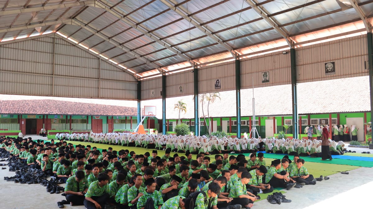 MAN 1 Tegal Bersama Puskesmas Lebaksiu : Skrining Untuk Peningkatan Kesehatan Peserta Didik