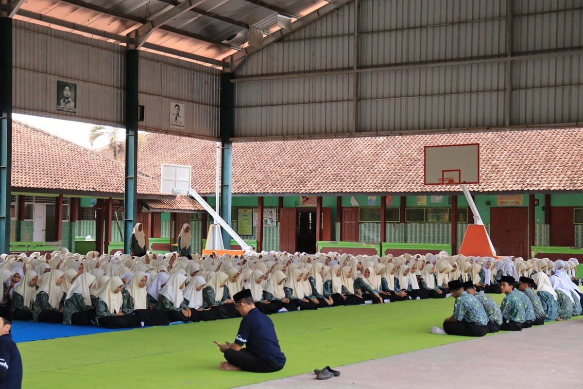 Sambut HAB (Hari Amal Bakti) Kementerian Agama ke-78, MAN 1 Tegal Gelar Khataman dan Istigasah