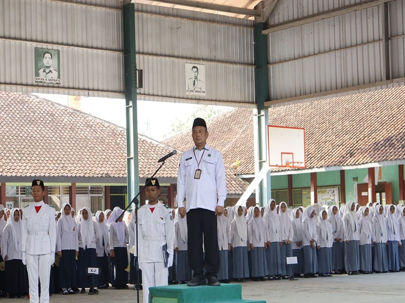 Hari Pertama Masuk, MAN 1 Tegal Adakan Apel Pagi