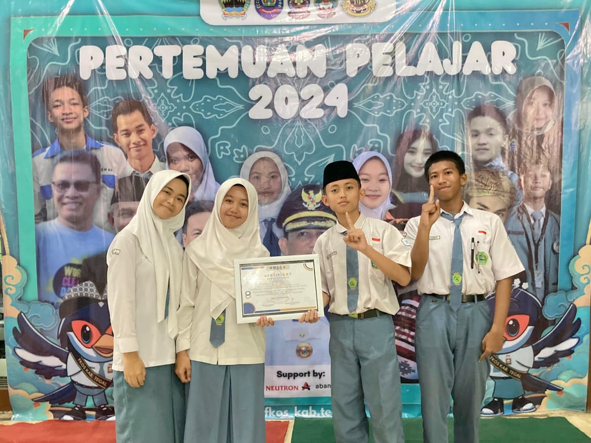 MAN 1 Tegal Raih Penghargaan Sekolah Terbaik di Pertemuan Pelajar Kab. Tegal 2024
