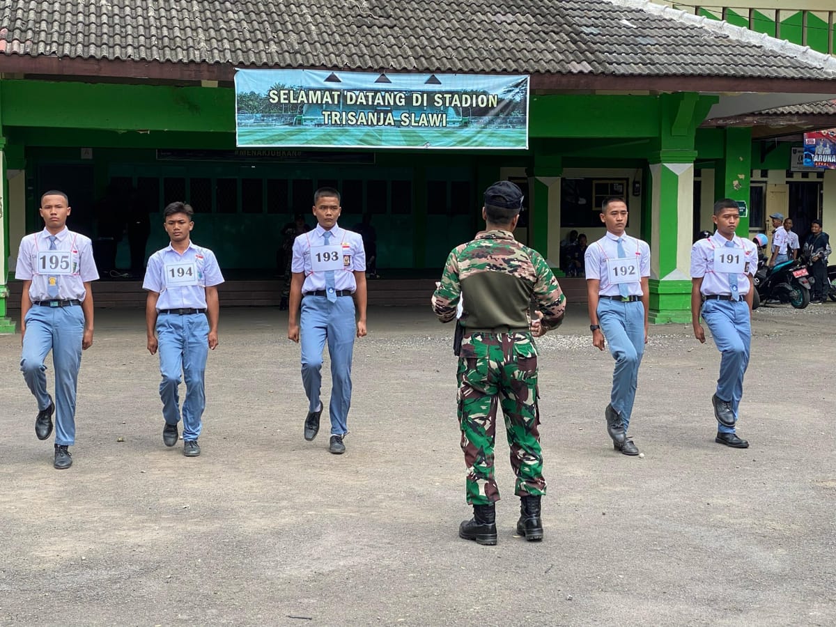 Tahap 3 Keterampilan Baris Berbaris dan Wawancara: 10 Anggota Paskibra MAN 1 Tegal Jalani Seleksi Lanjutan Calon Paskibraka Tingkat Kabupaten Tegal