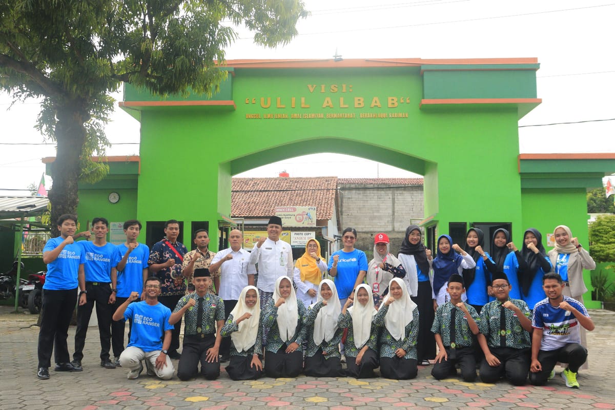 Tim EcoRanger MAN 1 Tegal Bersama UNICEF Lakukan Monev untuk Wujudkan Lingkungan Sekolah yang Berkelanjutan