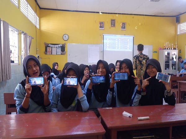 Asyik dan Seru! Mobile Legends Ramaikan Class Meeting MAN 1 Tegal