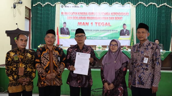 Kepala Kemenag Kabupaten Tegal Deklarasikan Program "Madrasah Aman dan Sehat" di MAN 1 Tegal