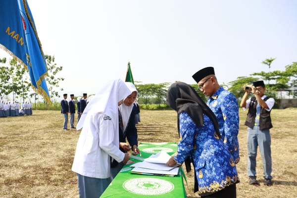 OSIS MAN 1 Tegal Laksanakan Sertijab, Pengurus Baru Siap Berinovasi