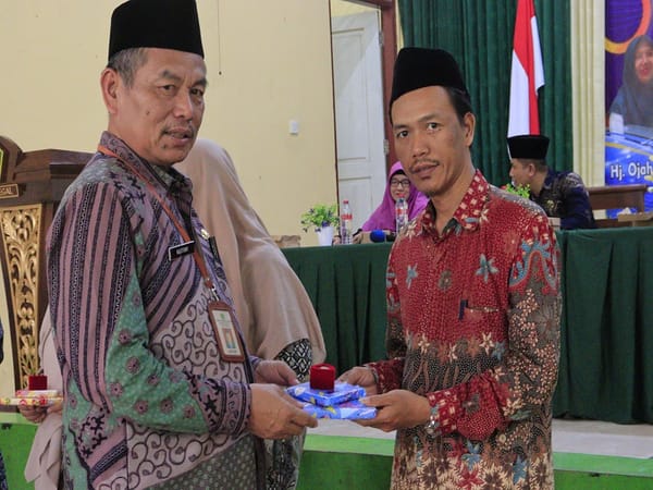 Saiful Bahri, Guru MAN 1 Tegal Pindah Tugas: Walau Pindah Tempat, Silaturahmi Tersambung