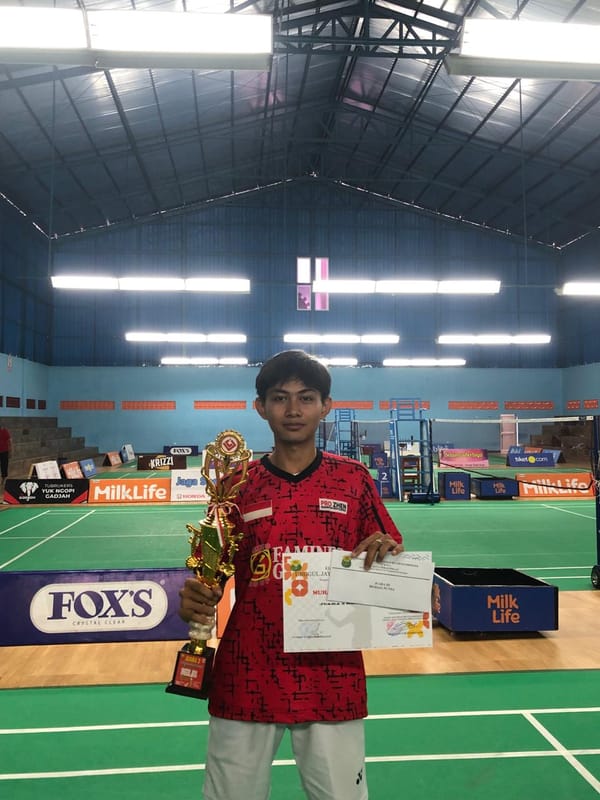 Siswa MAN 1 Tegal Raih Juara 3 Tunggal Putra Kejuaraan Bulu Tangkis antar Pelajar SMA/SMK/MA di ajang Unggul Jaya Cup Se-Karesidenan Pekalongan 2024