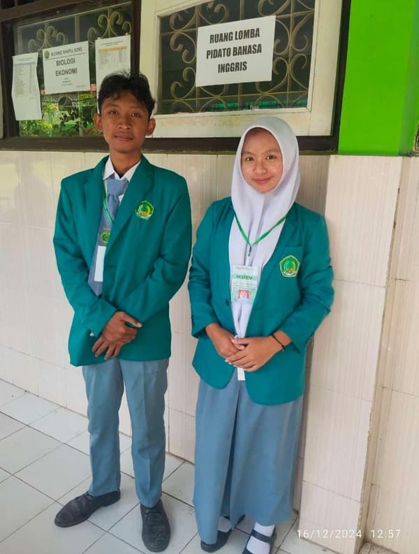 Dinda Mehlika, Siswa MAN 1 Tegal Juara 2 Pidato Bahasa Inggris di Semarak AKSIOMA 2024