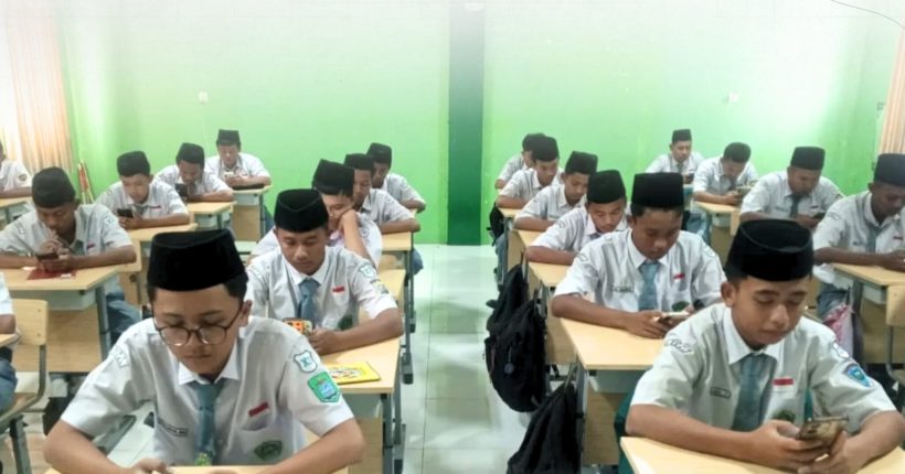 Madrasah Cover
